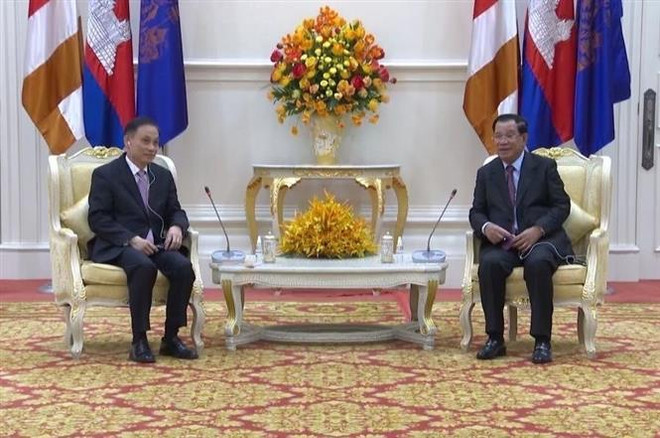 Dirigentes camboyanos prometen promover relaciones con Vietnam ảnh 2 Dirigentes camboyanos prometen promover relaciones con Vietnam ảnh 2