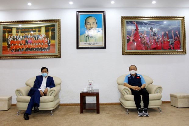 Entrenador de selección vietnamita confía en éxito en eliminatoria mundialista de fútbol ảnh 2 Entrenador de selección vietnamita confía en éxito en eliminatoria mundialista de fútbol ảnh 2