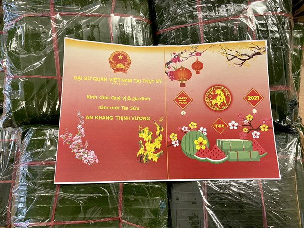 Vietnamitas en todo el mundo saludan el Año Nuevo Lunar 2021 ảnh 2 Vietnamitas en todo el mundo saludan el Año Nuevo Lunar 2021 ảnh 2