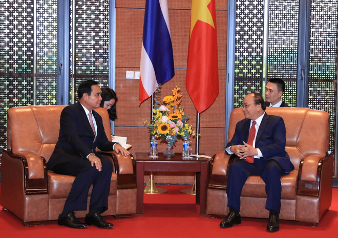 Premier de Vietnam propone elevar intercambio comercial con Tailandia a 15 mil millones de dólares para 2020 ảnh 1