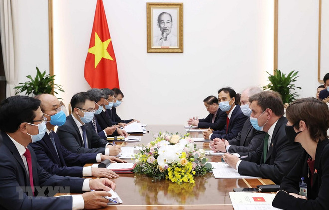 Premier de Vietnam respalda cooperación energética con Reino Unido ảnh 1