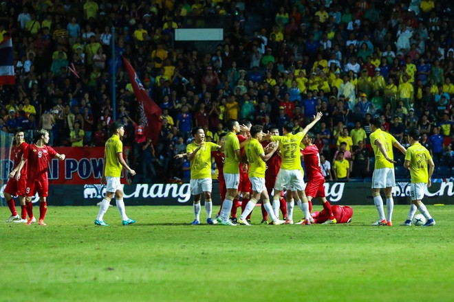 [Foto] Vietnam vence 1-0 a Tailandia en la Copa del Rey ảnh 8