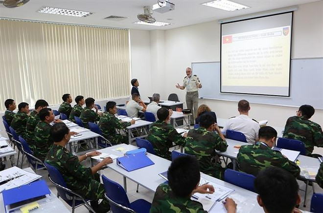 [Foto] Vietnam reitera compromiso de contribuir a la paz mundial ảnh 6