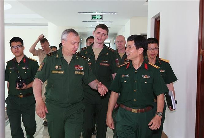 [Foto] Vietnam reitera compromiso de contribuir a la paz mundial ảnh 2