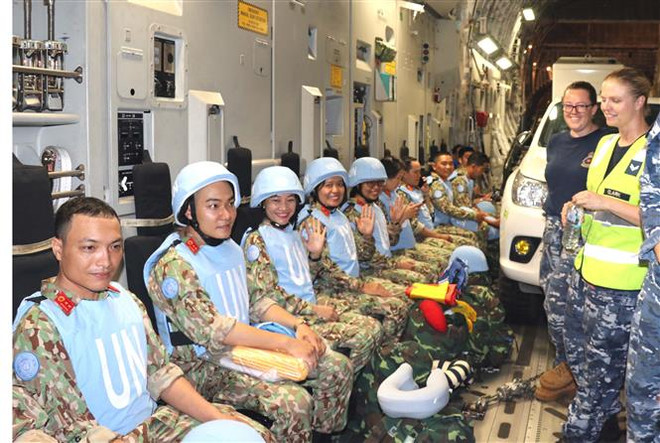 [Foto] Vietnam reitera compromiso de contribuir a la paz mundial ảnh 5