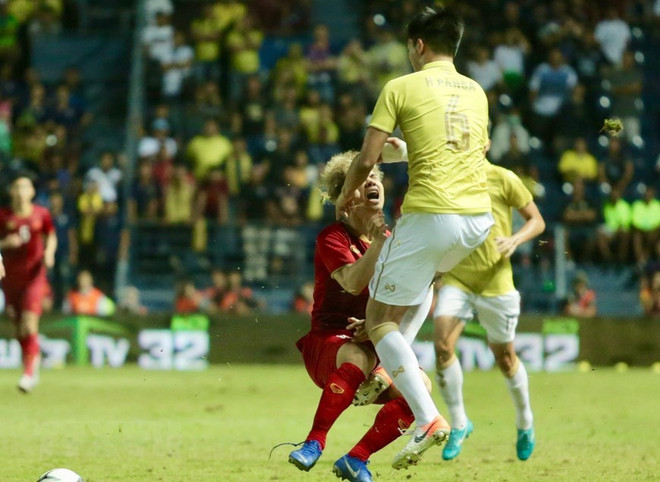 [Foto] Vietnam vence 1-0 a Tailandia en la Copa del Rey ảnh 2