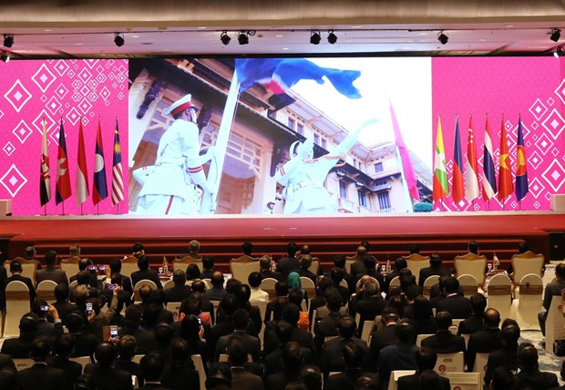 Países de ASEAN fortalecen nexos internos para atraer inversión extranjera ảnh 1 Países de ASEAN fortalecen nexos internos para atraer inversión extranjera ảnh 1