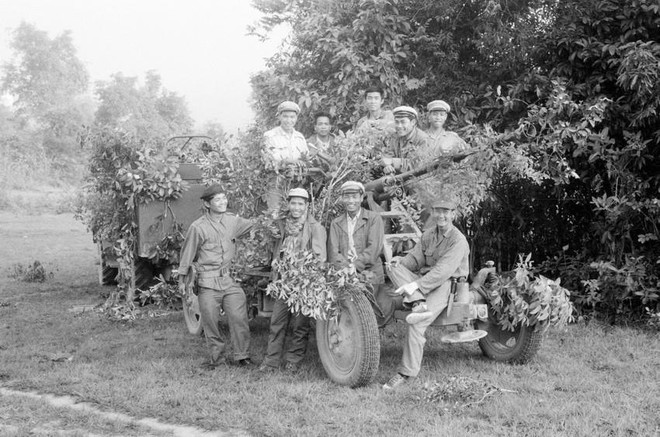 El aniversario 70 del Día tradicional de soldados y expertos voluntarios vietnamitas en Laos ảnh 1 El aniversario 70 del Día tradicional de soldados y expertos voluntarios vietnamitas en Laos ảnh 1