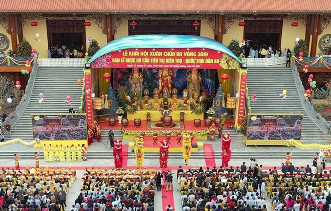 Desarrollan turismo de Vietnam como sector puntero de la economía ảnh 1 Desarrollan turismo de Vietnam como sector puntero de la economía ảnh 1