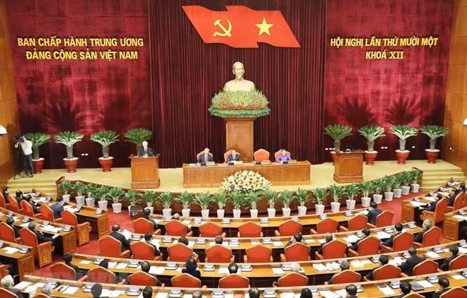 Prosigue Comité Central del Partido Comunista de Vietnam su XI pleno ảnh 1