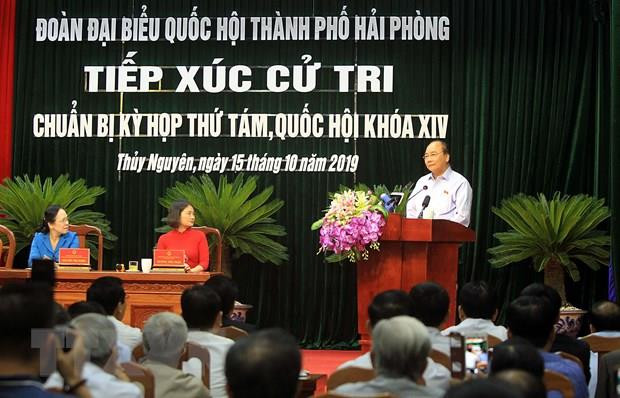 Dialoga primer ministro de Vietnam con electores en la ciudad de Hai Phong ảnh 1 Dialoga primer ministro de Vietnam con electores en la ciudad de Hai Phong ảnh 1