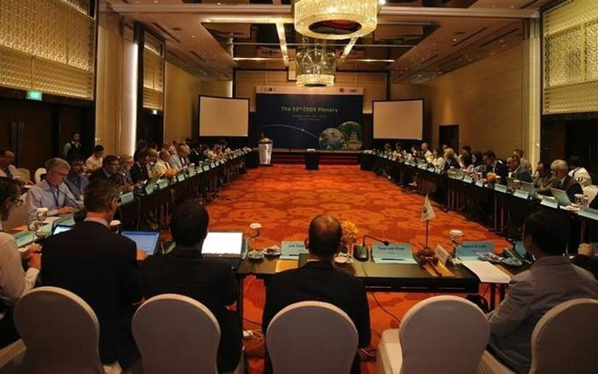 Celebran en Hanoi reunión del Comité de Satélites para Observación de Tierra ảnh 1 Celebran en Hanoi reunión del Comité de Satélites para Observación de Tierra ảnh 1