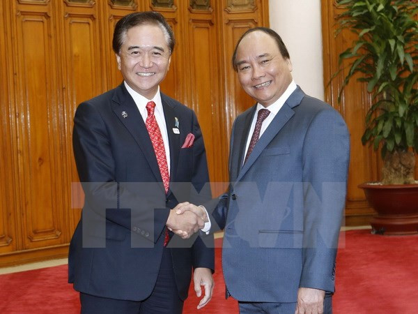Premier de Vietnam recibe al gobernador de prefectura japonesa de Kanagawa ảnh 1 Premier de Vietnam recibe al gobernador de prefectura japonesa de Kanagawa ảnh 1