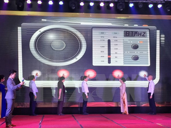 Voz de Vietnam da luz al nuevo canal de tráfico Mekong FM90MHz ảnh 1 Voz de Vietnam da luz al nuevo canal de tráfico Mekong FM90MHz ảnh 1