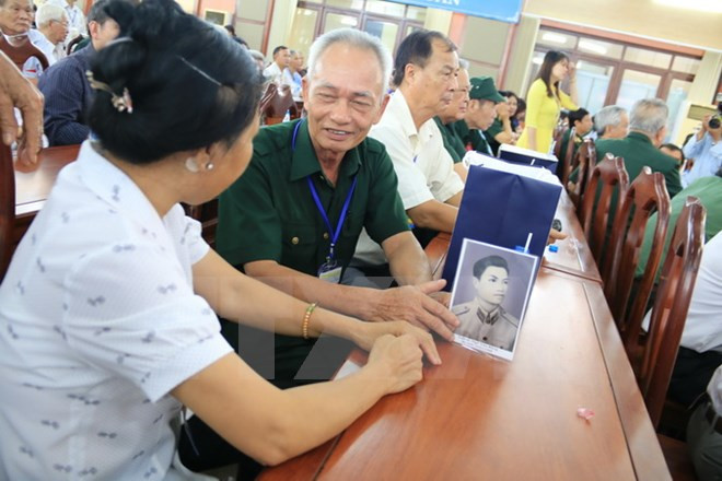 Continúan eventos en gratitud a inválidos de guerra y mártires ảnh 1 Continúan eventos en gratitud a inválidos de guerra y mártires ảnh 1