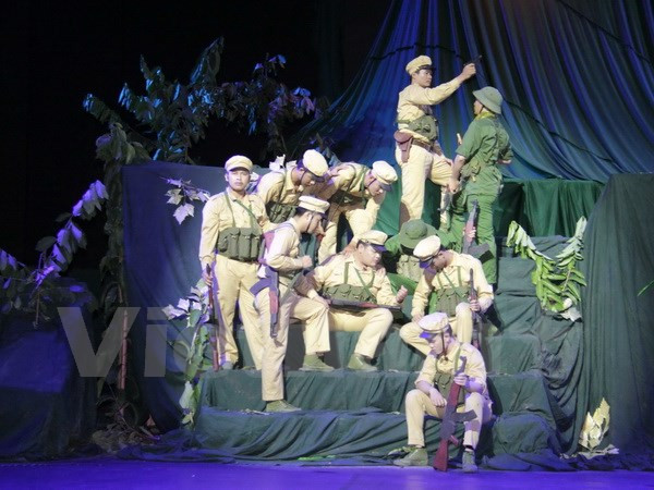 “En la misma trinchera”: un drama emocional sobre amistad Vietnam-Laos ảnh 1