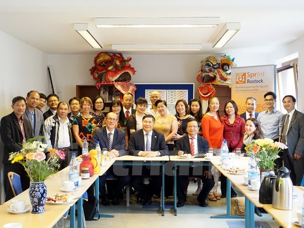 Vietnam llama a inversiones de localidad alemana ảnh 1