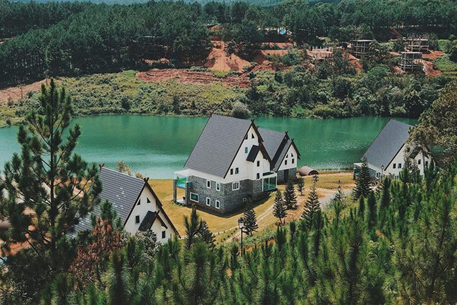 Turistas vietnamitas eligen resorts lujosos en ocasión del Tet ảnh 2 Turistas vietnamitas eligen resorts lujosos en ocasión del Tet ảnh 2
