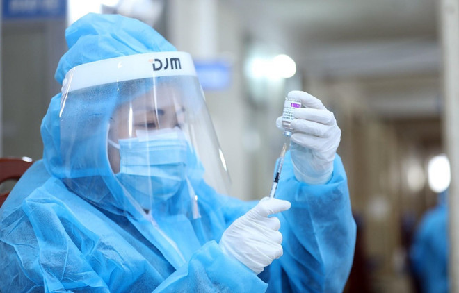 Logros de Vietnam tras un año de despliegue de campaña de vacunación ảnh 1