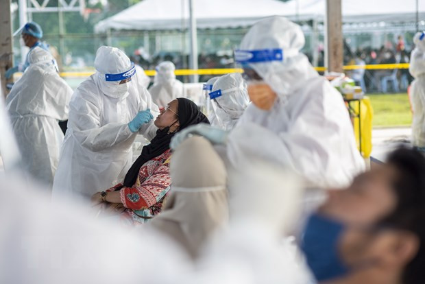 Malasia impondrá bloqueo total en medio del nuevo récord de casos del COVID-19 ảnh 1 Malasia impondrá bloqueo total en medio del nuevo récord de casos del COVID-19 ảnh 1