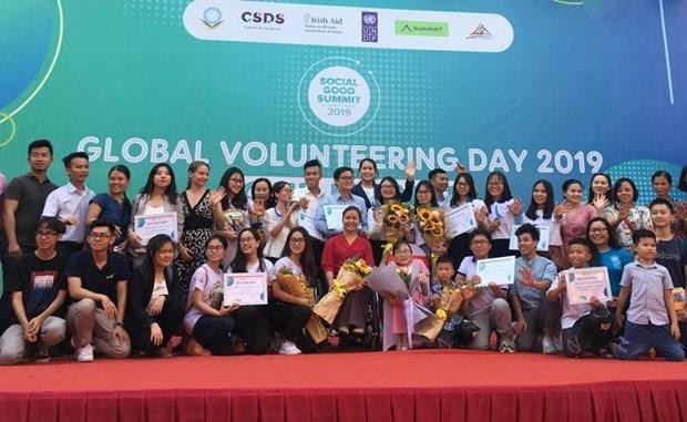 Participan jóvenes nacionales y extranjeros en Festival Mundial del Voluntariado en Vietnam ảnh 1 Participan jóvenes nacionales y extranjeros en Festival Mundial del Voluntariado en Vietnam ảnh 1