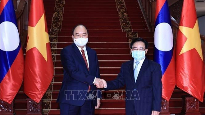Visita del primer ministro de Laos a Vietnam impulsará los nexos bilaterales ảnh 1 Visita del primer ministro de Laos a Vietnam impulsará los nexos bilaterales ảnh 1