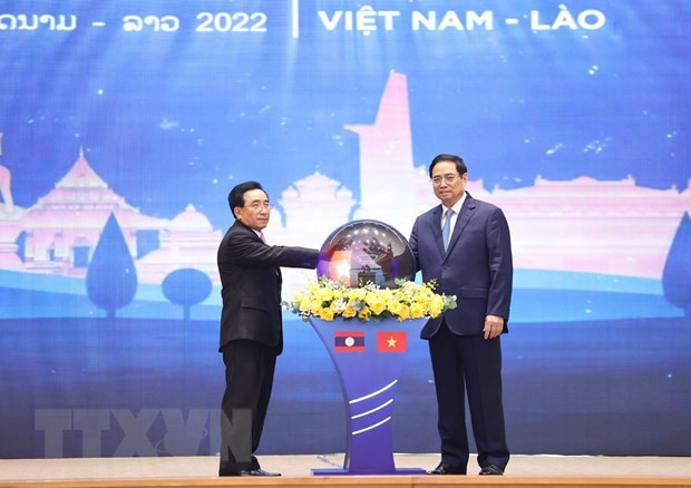 Lanzan Año de Solidaridad y Amistad 2022 entre Vietnam y Laos ảnh 2 Lanzan Año de Solidaridad y Amistad 2022 entre Vietnam y Laos ảnh 2