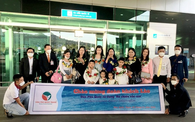 Ciudad vietnamita recibe a casi 300 turistas internacionales ảnh 1 Ciudad vietnamita recibe a casi 300 turistas internacionales ảnh 1