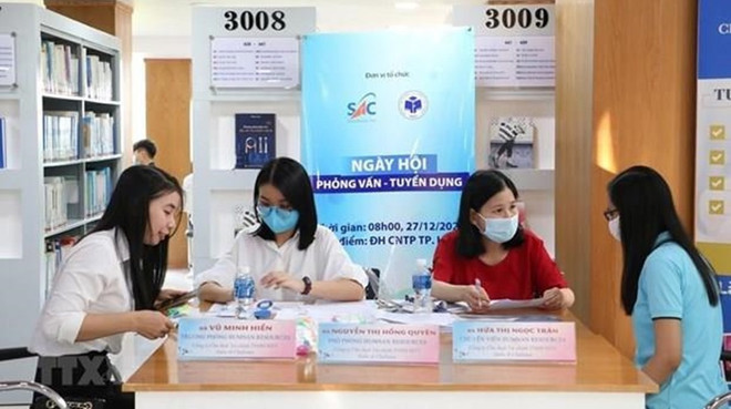 Vietnam tiene más de 1,4 millones de desempleados en 2021 por el COVID-19 ảnh 1 Vietnam tiene más de 1,4 millones de desempleados en 2021 por el COVID-19 ảnh 1