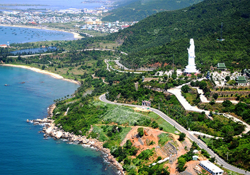 Ciudad centrovietnamita impulsa protección de soberanía marítima nacional ảnh 1