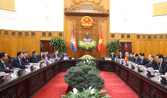 Vietnam y Cambodia emiten Declaración conjunta ảnh 1 Vietnam y Cambodia emiten Declaración conjunta ảnh 1