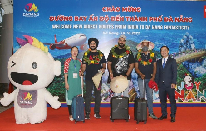 Recibe ciudad de Da Nang a primeros turistas indios por vía directa ảnh 1 Recibe ciudad de Da Nang a primeros turistas indios por vía directa ảnh 1