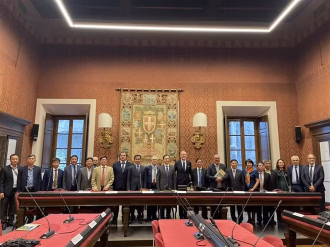 Localidades de Vietnam e Italia forjan cooperación ảnh 2
