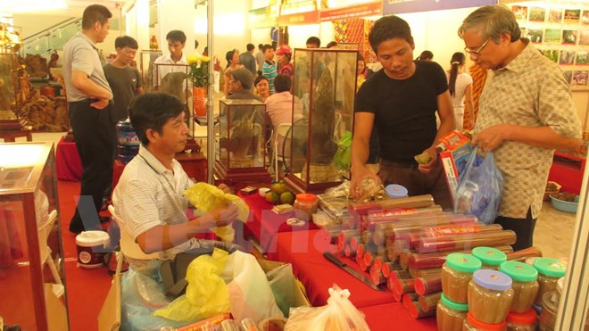 Sellan Vietnam y China contratos de 325 millones de dólares en feria comercial ảnh 1 Sellan Vietnam y China contratos de 325 millones de dólares en feria comercial ảnh 1