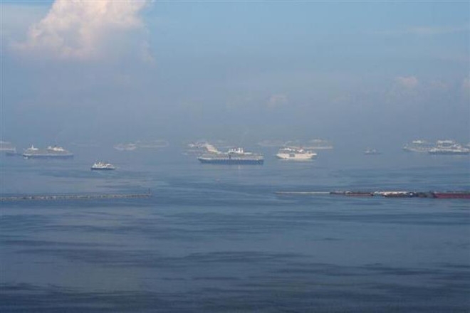 Reportan 12 pescadores filipinos desaparecidos tras colisión en alta mar ảnh 1