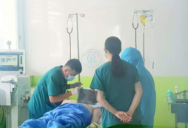 El paciente más grave del COVID-19 en Vietnam, listo para recibir alta de cuidados intensivos ảnh 1 El paciente más grave del COVID-19 en Vietnam, listo para recibir alta de cuidados intensivos ảnh 1