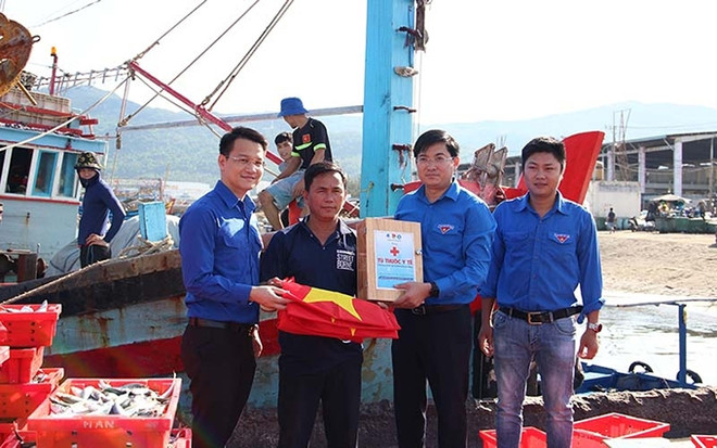 Promueven actividades voluntarias de verano en ciudad vietnamita de Da Nang ảnh 1 Promueven actividades voluntarias de verano en ciudad vietnamita de Da Nang ảnh 1