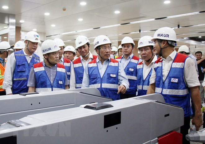 Inspeccionan construcción del proyecto del metro Ben Thanh-Suoi Tien en Ciudad Ho Chi Minh ảnh 1 Inspeccionan construcción del proyecto del metro Ben Thanh-Suoi Tien en Ciudad Ho Chi Minh ảnh 1