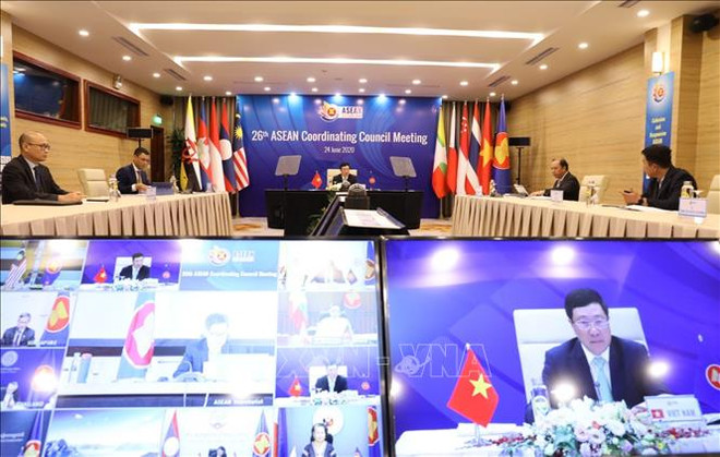 Destaca prensa laosiana exitosa organización de reuniones de ASEAN ảnh 1 Destaca prensa laosiana exitosa organización de reuniones de ASEAN ảnh 1