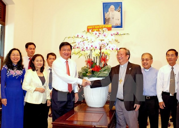 Autoridad de Ho Chi Minh felicita a fieles católicos en ocasión de la Pascua ảnh 1 Autoridad de Ho Chi Minh felicita a fieles católicos en ocasión de la Pascua ảnh 1