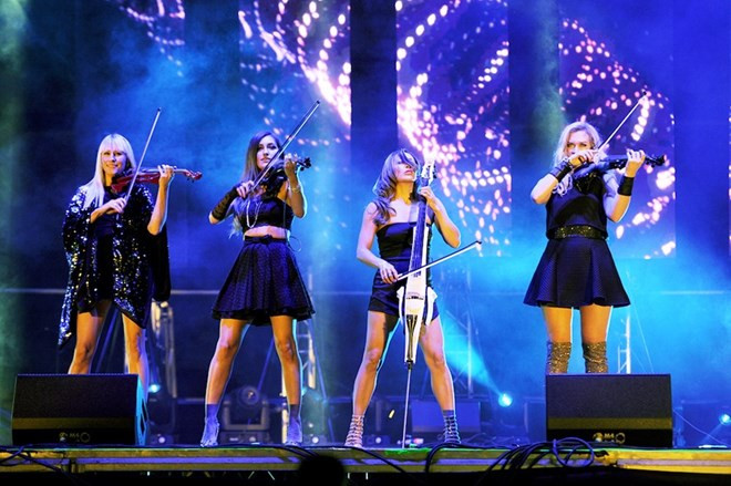 Velada musical de Lexus en Hanoi combinan músicas vietnamita y mundial ảnh 1 Velada musical de Lexus en Hanoi combinan músicas vietnamita y mundial ảnh 1