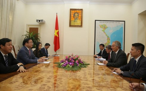 Vietnam sugiere apoyo de Tony Blair para acceder a fondo preferencial ảnh 1 Vietnam sugiere apoyo de Tony Blair para acceder a fondo preferencial ảnh 1