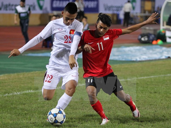 Vietnam empata con Singapur en estreno de campeonato de fútbol sub-19 ảnh 1 Vietnam empata con Singapur en estreno de campeonato de fútbol sub-19 ảnh 1
