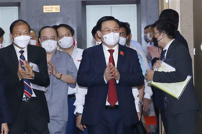 Presidente de la Asamblea Nacional de Vietnam se reúne con la comunidad empresarial ảnh 1 Presidente de la Asamblea Nacional de Vietnam se reúne con la comunidad empresarial ảnh 1