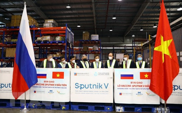 Vietnam por objetivo de vacunación contra el COVID-19 para toda su población ảnh 1 Vietnam por objetivo de vacunación contra el COVID-19 para toda su población ảnh 1