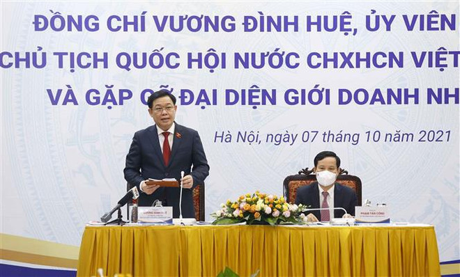 Presidente de la Asamblea Nacional de Vietnam se reúne con la comunidad empresarial ảnh 2 Presidente de la Asamblea Nacional de Vietnam se reúne con la comunidad empresarial ảnh 2