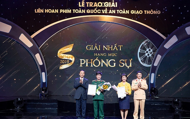 Lanzan en Vietnam festival nacional de cine sobre seguridad vial ảnh 1 Lanzan en Vietnam festival nacional de cine sobre seguridad vial ảnh 1