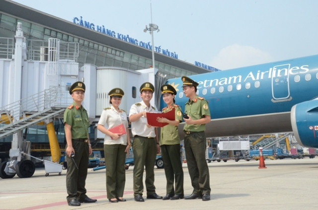 Vietnam por mejorar capacidad para garantizar seguridad de aviación en nueva situación ảnh 2 Vietnam por mejorar capacidad para garantizar seguridad de aviación en nueva situación ảnh 2