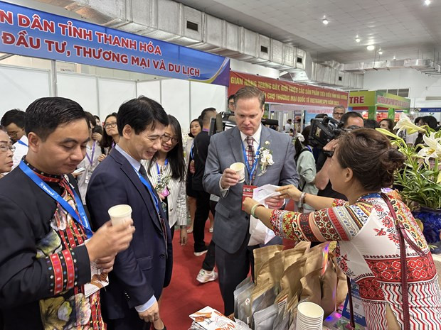 Feria comercial Vietnam Expo 2023 tiende puente a exportaciones y mercados ảnh 2 Feria comercial Vietnam Expo 2023 tiende puente a exportaciones y mercados ảnh 2