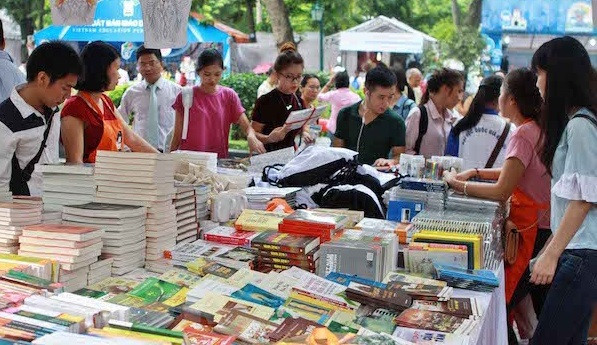 Esfuerzos para traer libros vietnamitas al mundo ảnh 1 Esfuerzos para traer libros vietnamitas al mundo ảnh 1